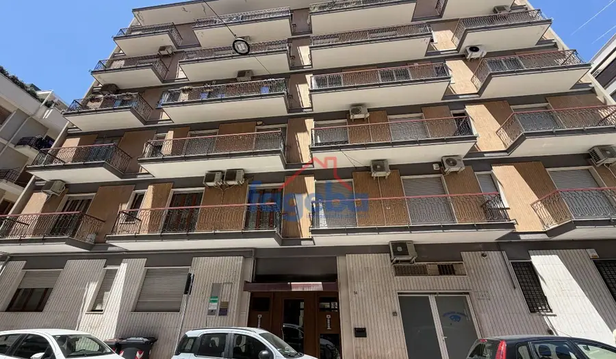 Appartamento con doppia esposizione — foto 3