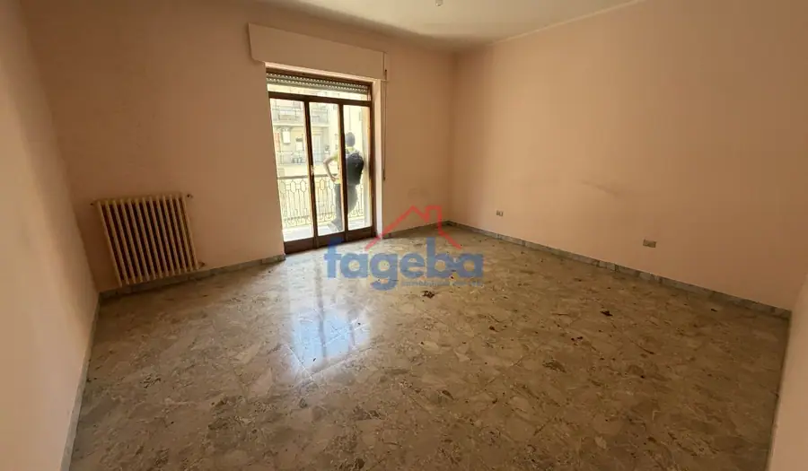 Appartamento con doppia esposizione — foto 12
