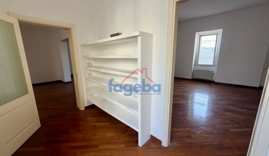 Ufficio di prestigio a Trani (zona porto) — foto 13